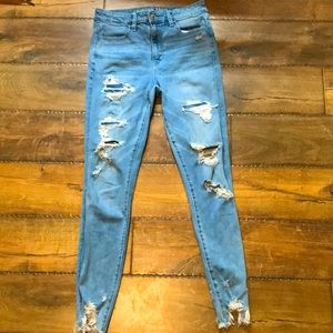 American Eagle Ripped Jeans.  Size 6; fits more of a 4 in length.
